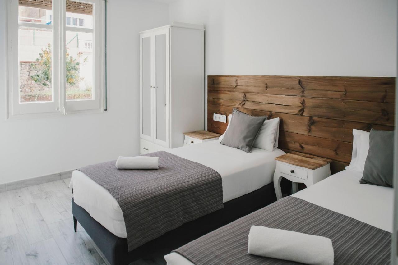 Апартаменты Bbarcelona Fira Superior Flats Экстерьер фото